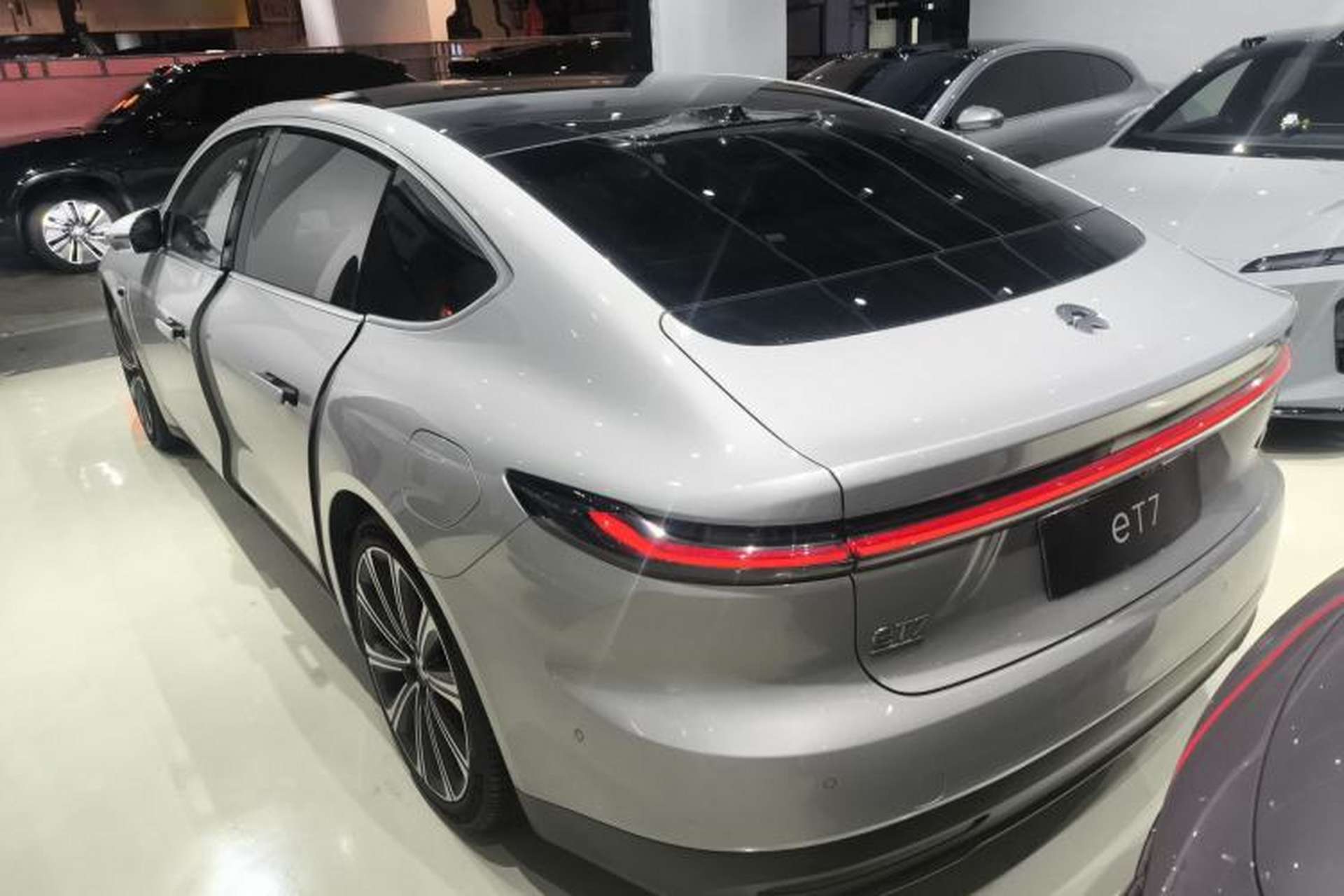 Used Nio ET7 2024 75 kWh Executive Signature Edition Exterior 2
