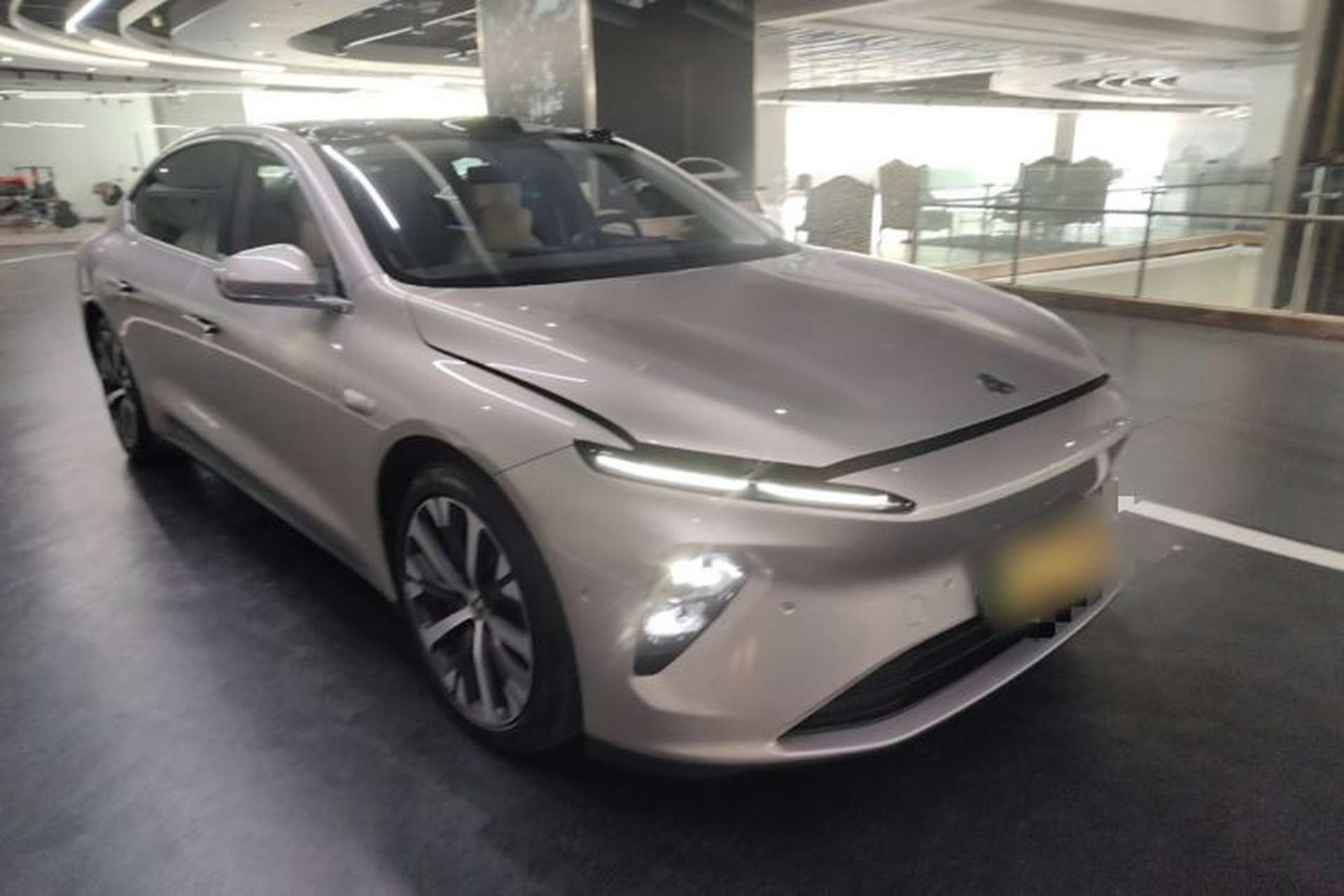 Used Nio ET7 2024 100kWh Executive Edition Exterior 2