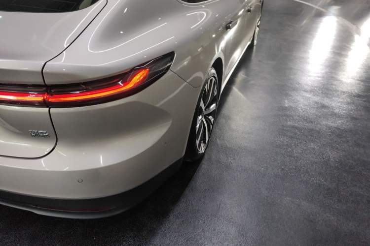 Used Nio ET7 2024 100kWh Executive Edition Exterior 6