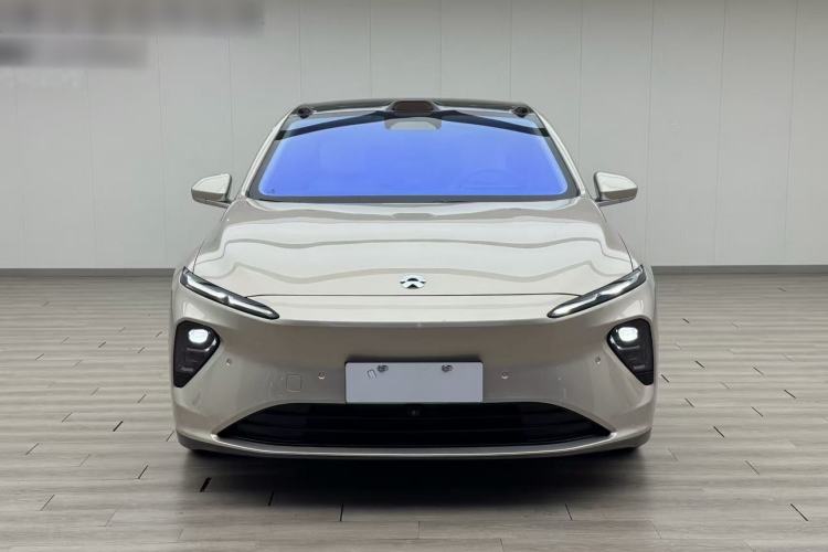 Used Nio ET7 2024 75 kWh Executive Edition Front