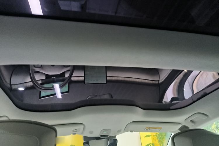 Used Nio ET7 2024 75 kWh Executive Edition Headliner