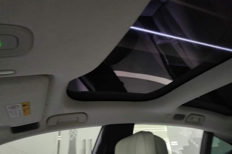 Used Nio ET7 2024 100kWh Executive Edition Headliner