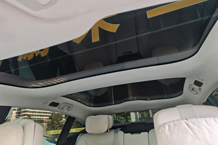 Used Nio ET7 2024 75 kWh Executive Edition Headliner
