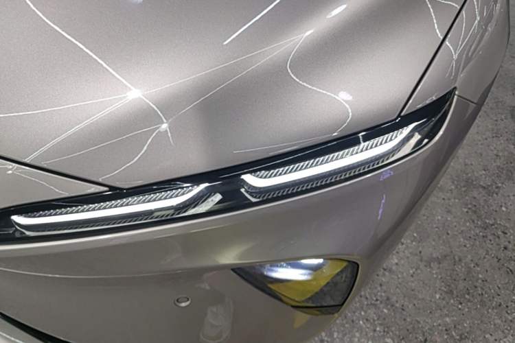 Used Nio ET7 2024 75 kWh Executive Edition Left Front Headlight