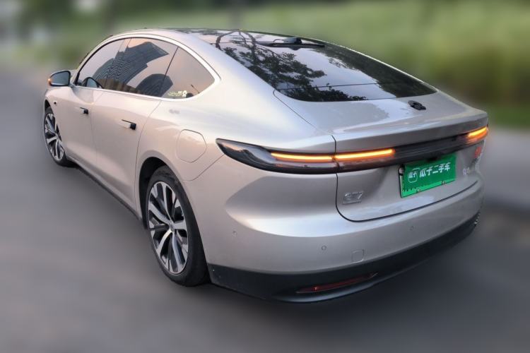 Used Nio ET7 2024 75 kWh Executive Edition Rear Left 45 Deg