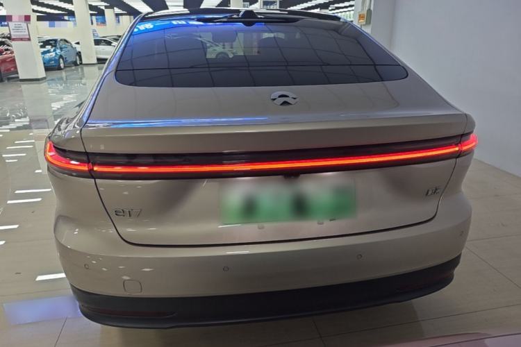 Used Nio ET7 2024 75 kWh Executive Edition Rear