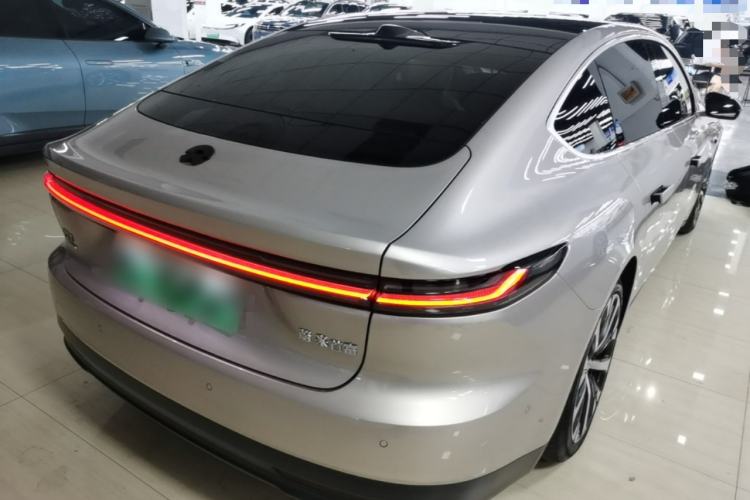 Used Nio ET7 2024 75 kWh Executive Edition Rear Right 45 Deg