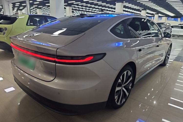 Used Nio ET7 2024 75 kWh Executive Edition Rear Right 45 Deg