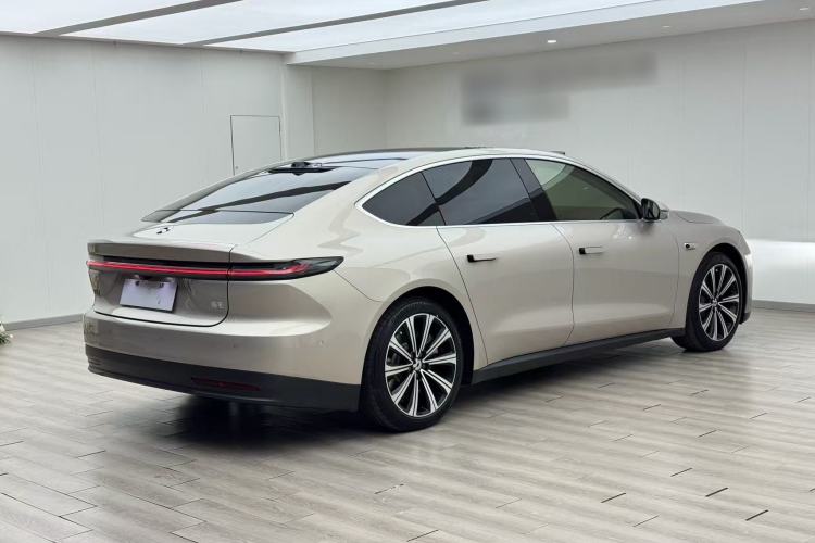 Used Nio ET7 2024 75 kWh Executive Edition Rear Right 45 Deg