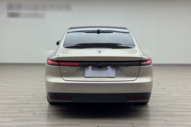 Used Nio ET7 2024 75 kWh Executive Edition Rear