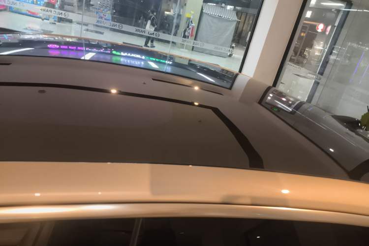 Used Nio ET7 2024 100kWh Executive Signature Edition Roof