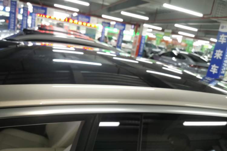 Used Nio ET7 2024 75 kWh Executive Edition Roof