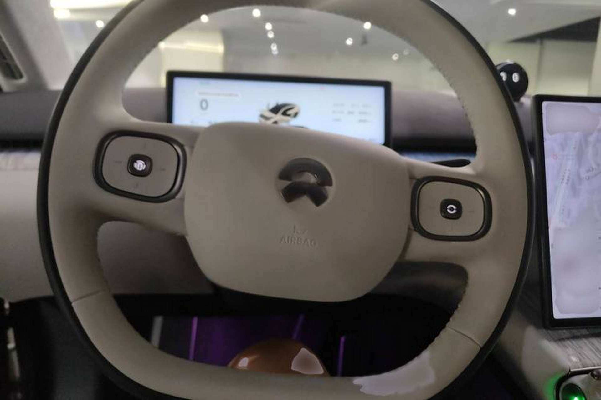 Used Nio ET7 2024 100kWh Executive Edition Steering Wheel