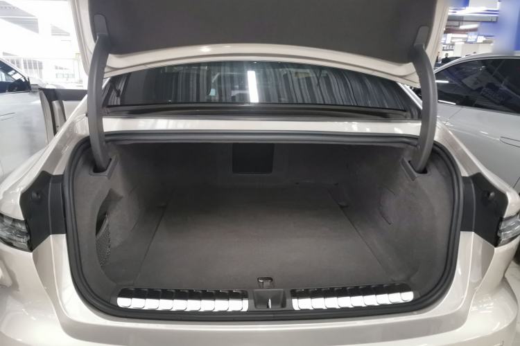 Used Nio ET7 2024 75 kWh Executive Edition Trunk
