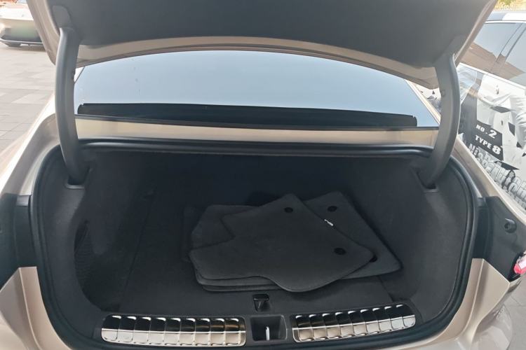 Used Nio ET7 2024 75 kWh Executive Edition Trunk