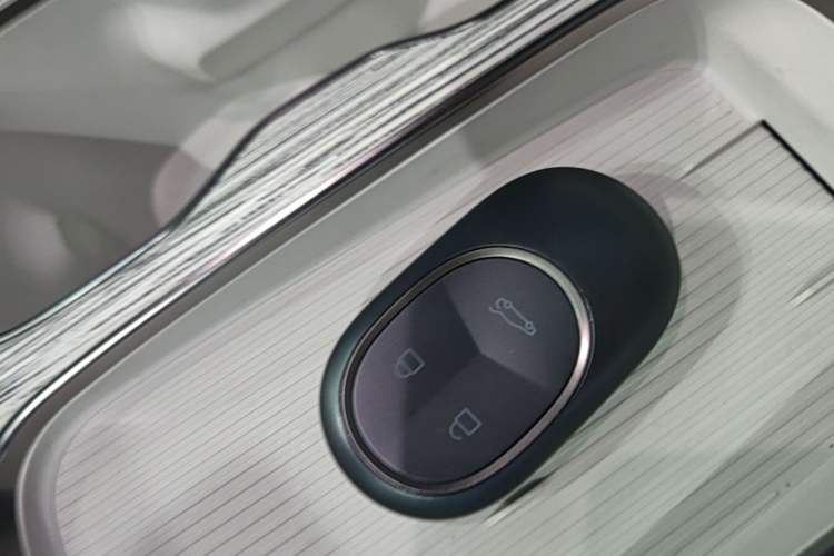 Used Nio ET7 2024 75 kWh Executive Edition Vehicle Key