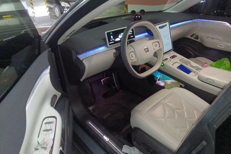 Used Nio ET7 2024 75 kWh Executive Signature Edition Driver Seat