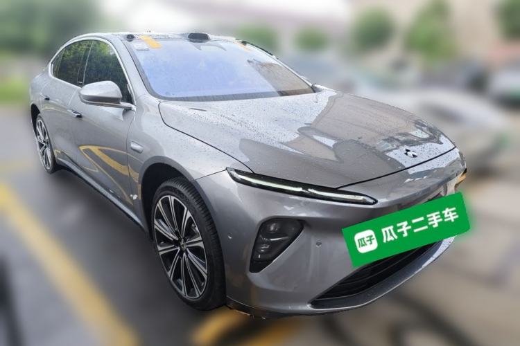 Used Nio ET7 2024 75 kWh Executive Signature Edition Front Right 45 Deg