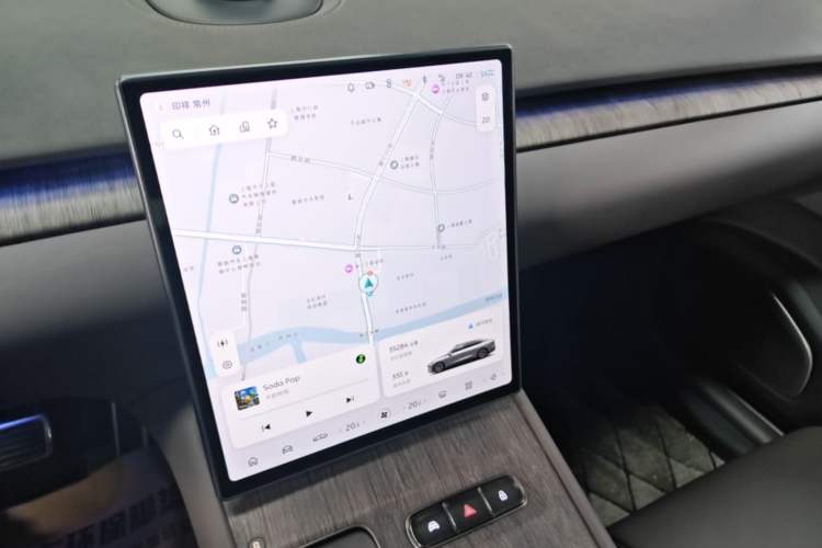 Used Nio ET7 2024 75 kWh Executive Signature Edition Audio And AC Panel