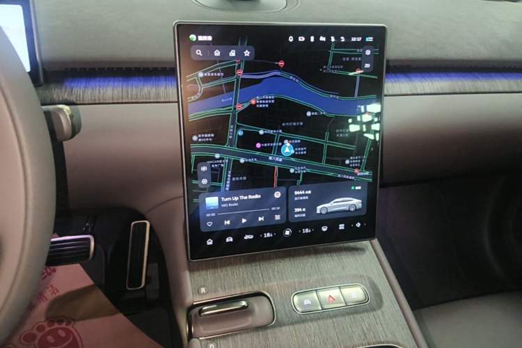 Used Nio ET7 2024 75 kWh Executive Signature Edition Audio And AC Panel