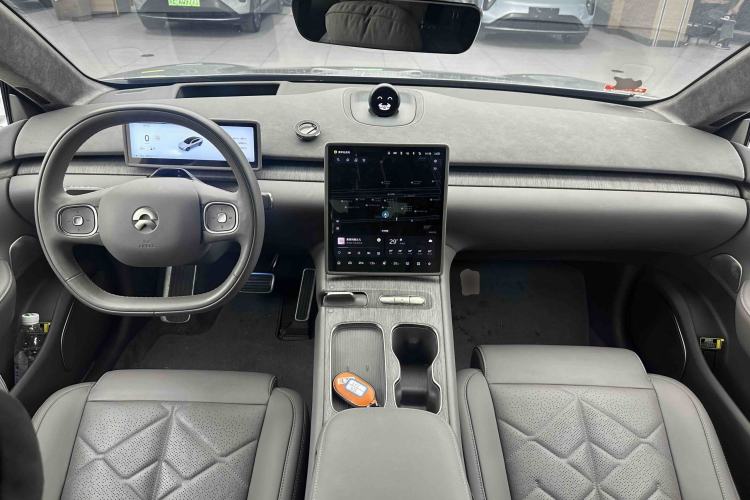 Used Nio ET7 2024 100kWh Executive Edition Center Console