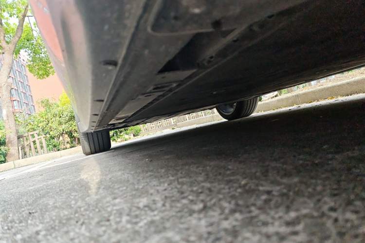 Used Nio ET7 2024 75 kWh Executive Edition Chassis Front Right