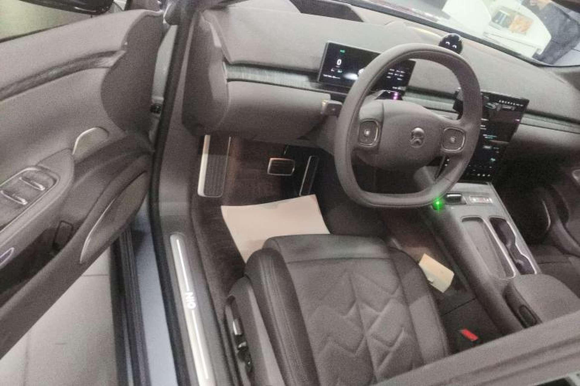 Used Nio ET7 2024 75 kWh Executive Signature Edition Driver Seat
