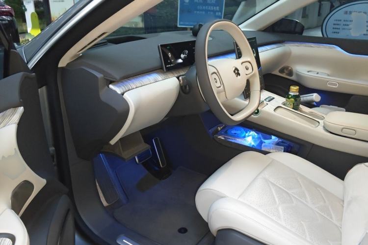 Used Nio ET7 2024 75 kWh Executive Signature Edition Driver Seat