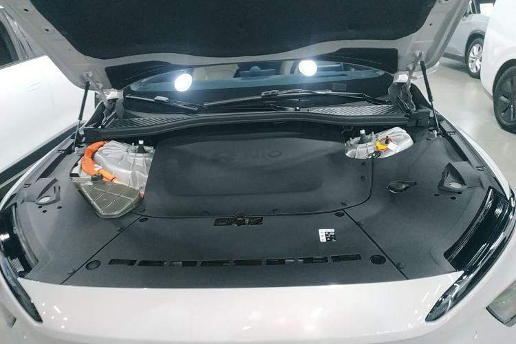 Used Nio ET7 2024 75 kWh Executive Signature Edition Engine Bay