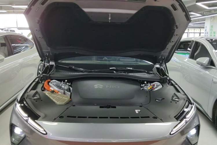 Used Nio ET7 2024 75 kWh Executive Edition Engine Bay