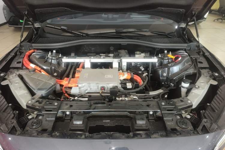 Used Nio ET7 2024 75 kWh Executive Signature Edition Engine Bay