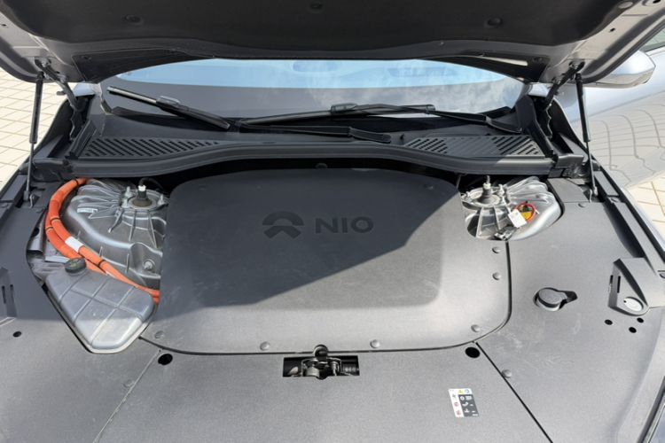 Used Nio ET7 2024 75 kWh Executive Signature Edition Engine Bay