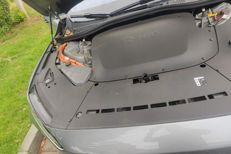 Used Nio ET7 2024 75 kWh Executive Signature Edition Engine Bay Right