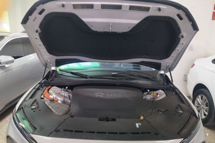 Used Nio ET7 2024 75 kWh Executive Signature Edition Engine Bay