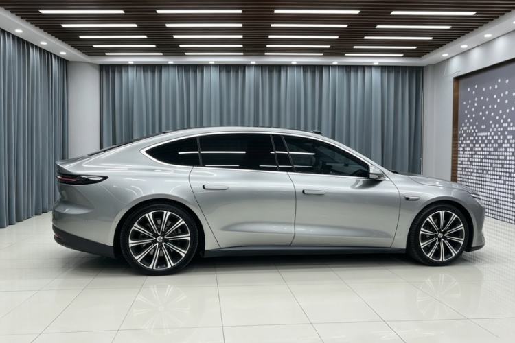 Used Nio ET7 2024 100kWh Executive Signature Edition Exterior 10