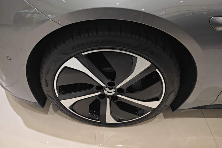 Used Nio ET7 2024 100kWh Executive Signature Edition Exterior 4
