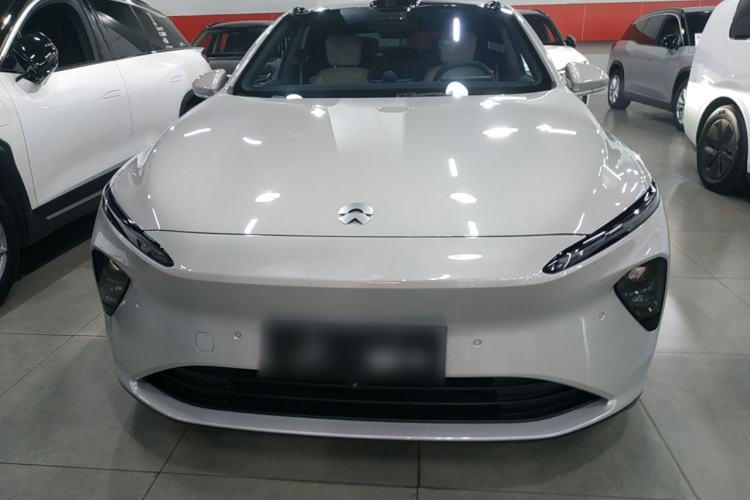 Used Nio ET7 2024 75 kWh Executive Signature Edition Front