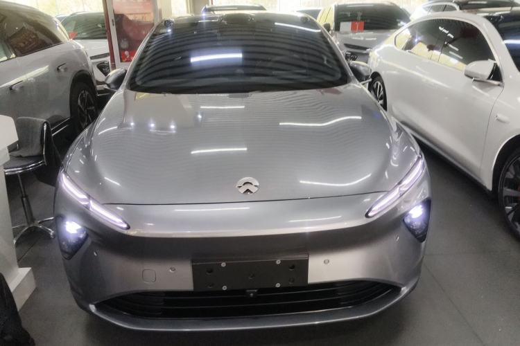 Used Nio ET7 2024 75 kWh Executive Signature Edition Front