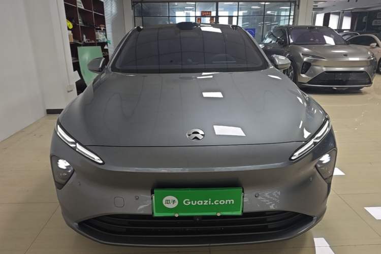 Used Nio ET7 2024 75 kWh Executive Edition Front