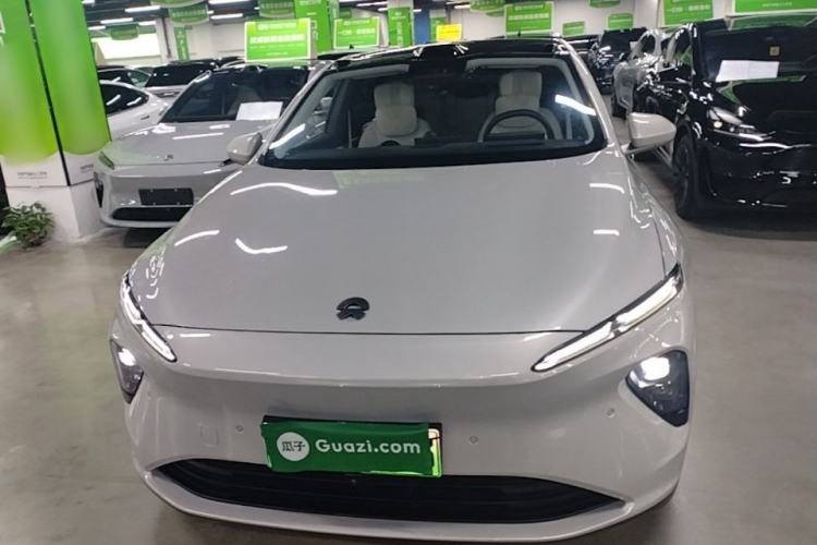 Used Nio ET7 2024 75 kWh Executive Signature Edition Front