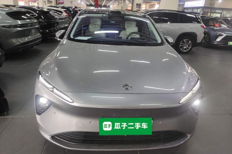 Used Nio ET7 2024 75 kWh Executive Signature Edition Front