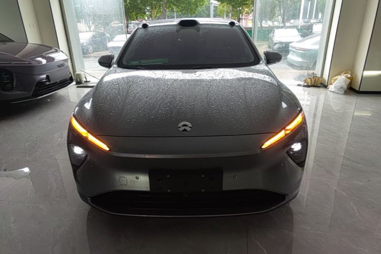 Used Nio ET7 2024 75 kWh Executive Signature Edition Front