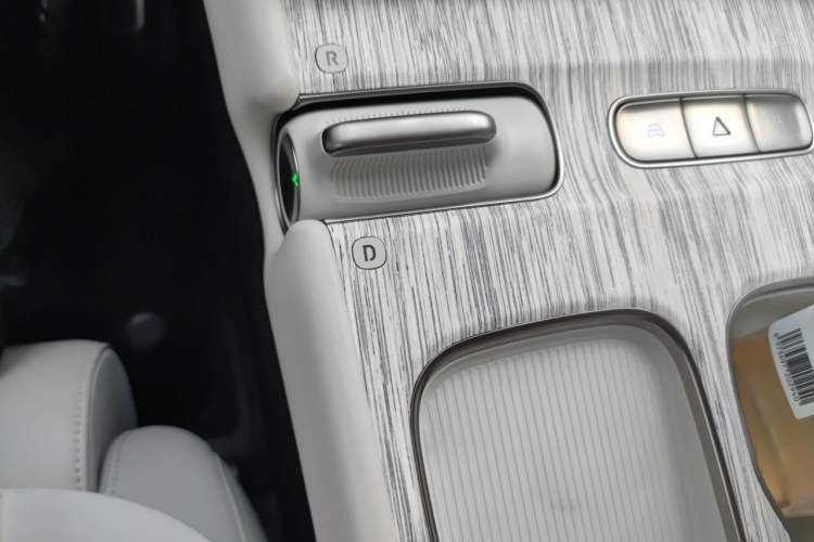 Used Nio ET7 2024 100kWh Executive Signature Edition Gear Lever