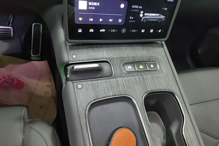 Used Nio ET7 2024 100kWh Executive Edition Gear Lever