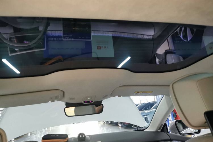 Used Nio ET7 2024 100kWh Executive Signature Edition Headliner