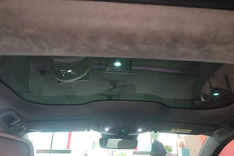 Used Nio ET7 2024 75 kWh Executive Signature Edition Headliner