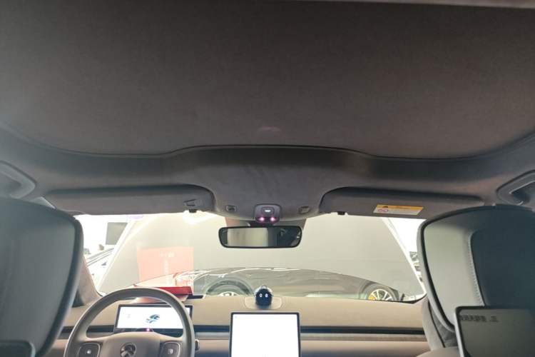 Used Nio ET7 2024 75 kWh Executive Signature Edition Headliner