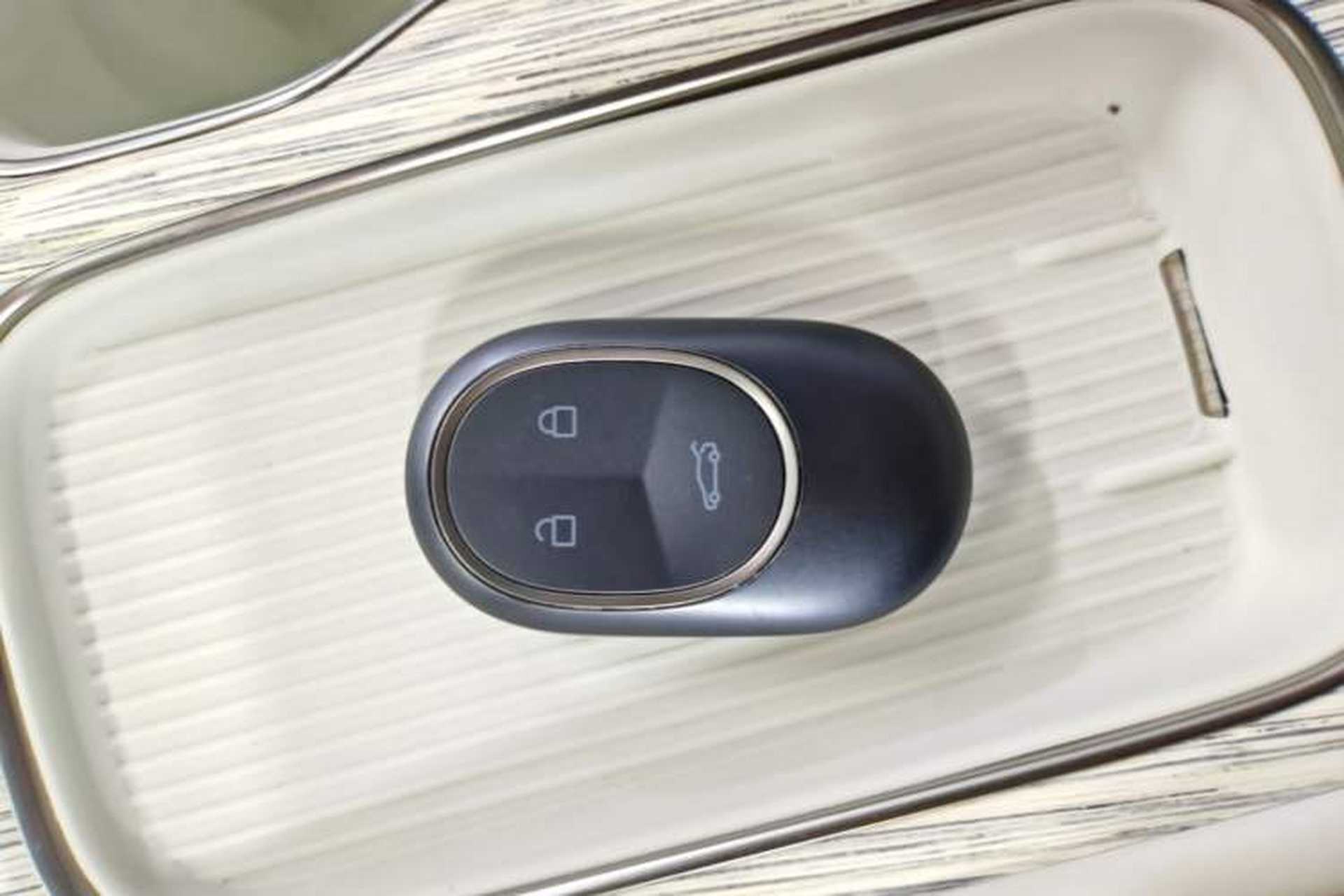 Used Nio ET7 2024 75 kWh Executive Signature Edition Interior 1