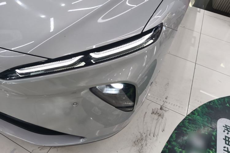 Used Nio ET7 2024 75 kWh Executive Signature Edition Left Front Headlight