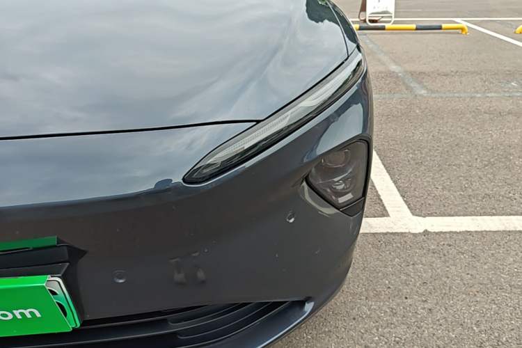 Used Nio ET7 2024 75 kWh Executive Edition Left Front Headlight